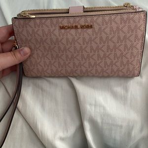 Michael Kors Double Zip Wristlet